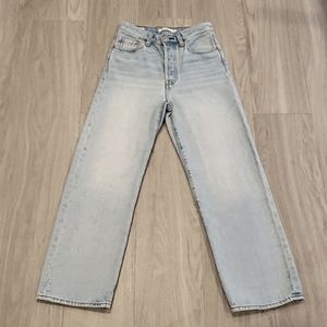 Levi's Ribcage Straight sz 25